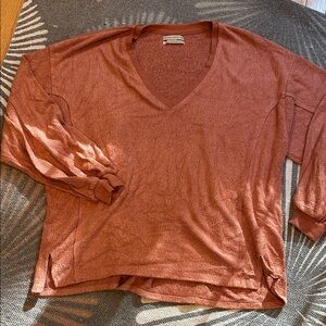 URBAN OUTFITTERS LILLU SWEATSHIRT IN SOFT RUST COLOR